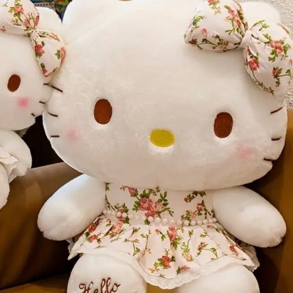 Hello Kitty Floral Dress Plush Doll – Sanrio Collectible with Bow & Pearls - Picture 3 of 7